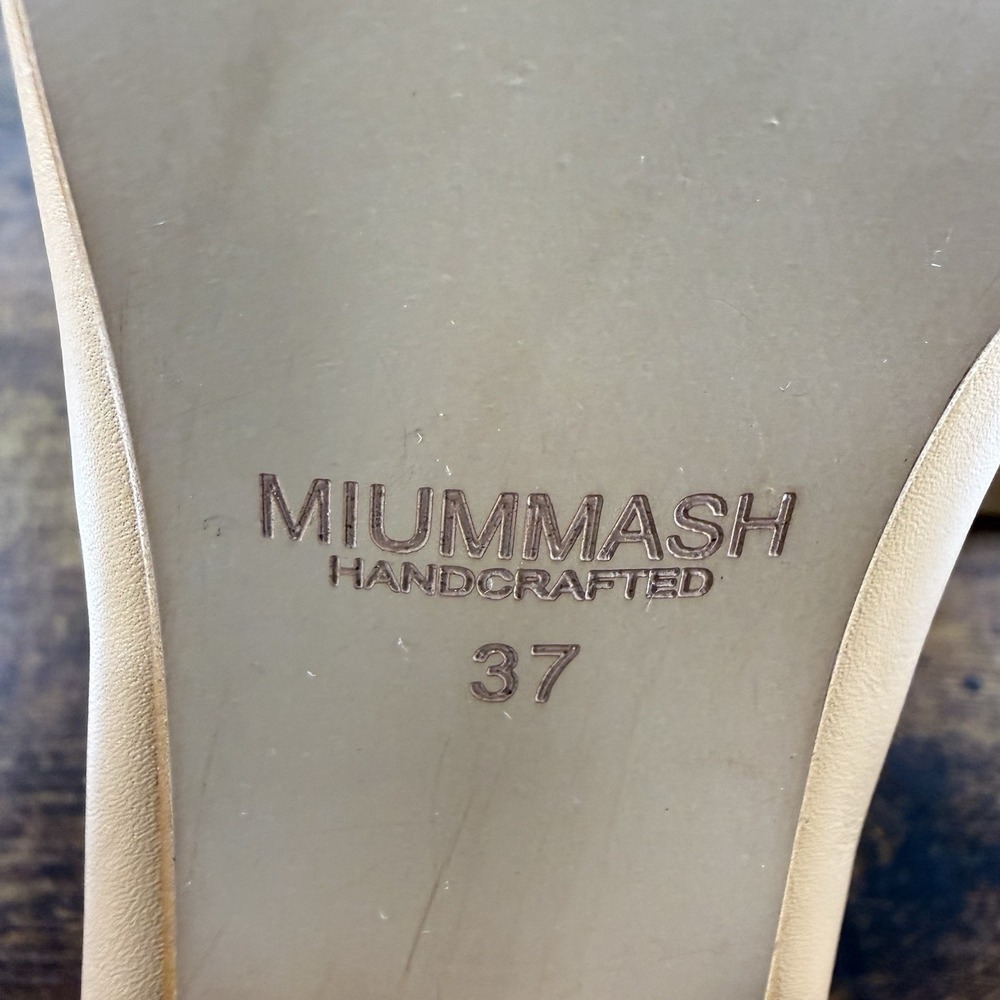 MIUMMASH Women's Tan 3" Leather Heel T Strap Size 37 Hard Sole Rubber Bottom - Picture 7 of 8